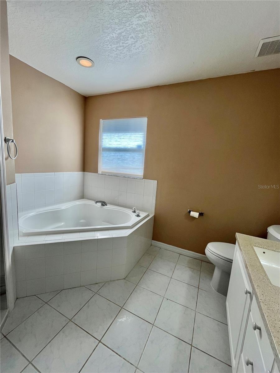STONEY POINTE PH 01 - Residential
