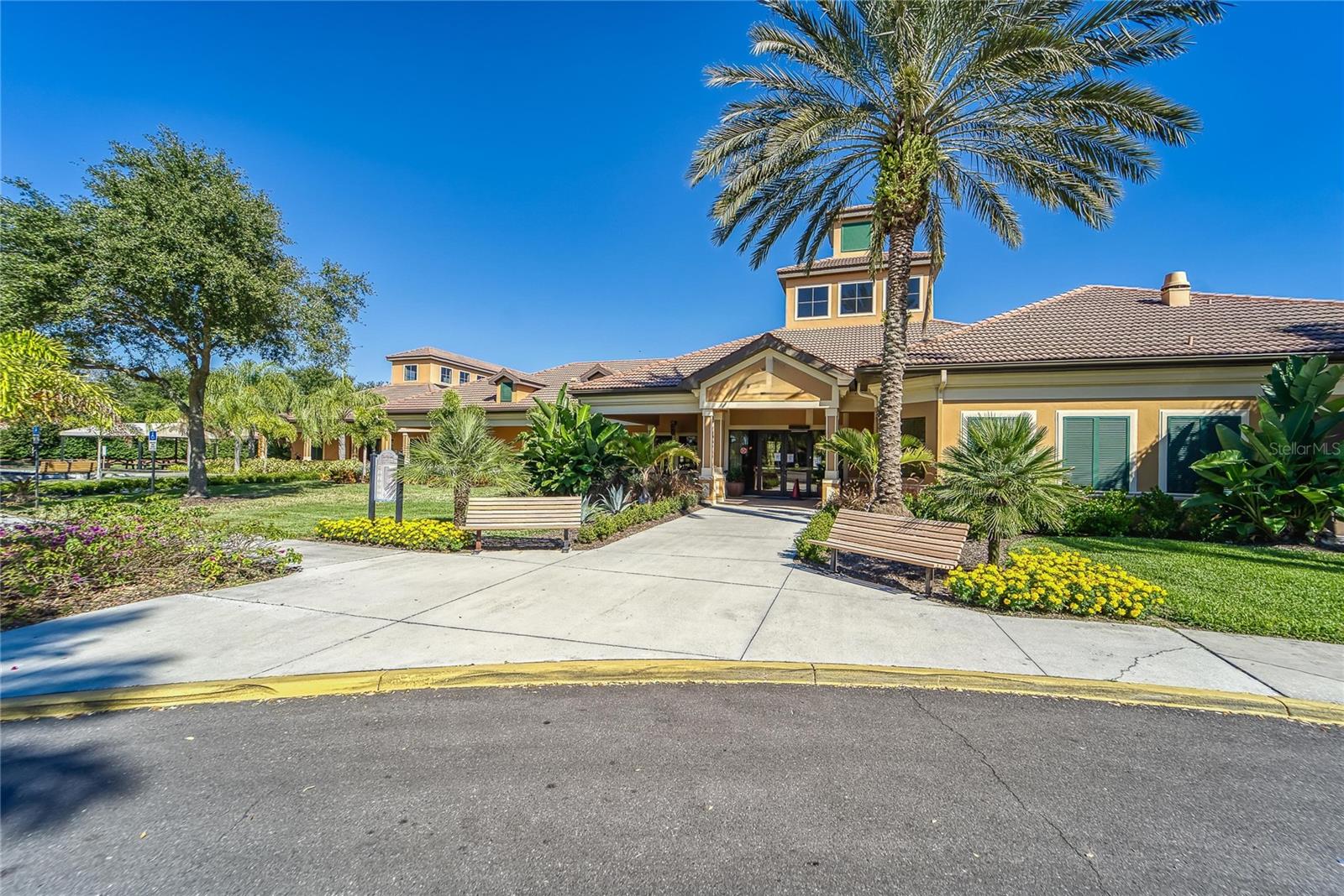 SOUTHSHORE FALLS PH 1 - Residential