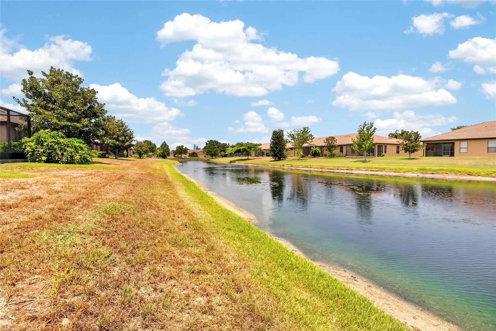 SOUTHSHORE FALLS PH 1 - Residential
