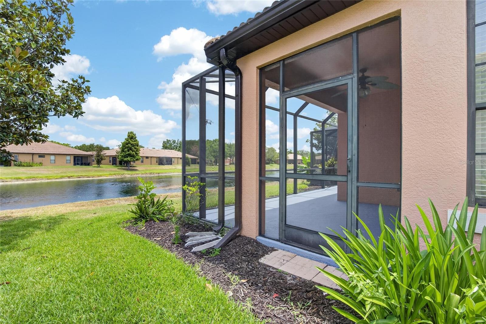 SOUTHSHORE FALLS PH 1 - Residential