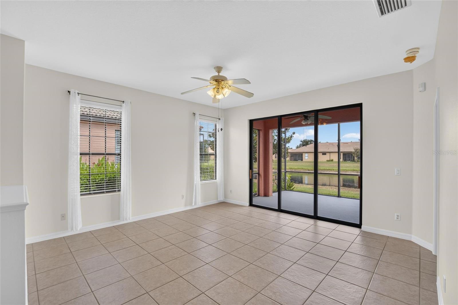 SOUTHSHORE FALLS PH 1 - Residential