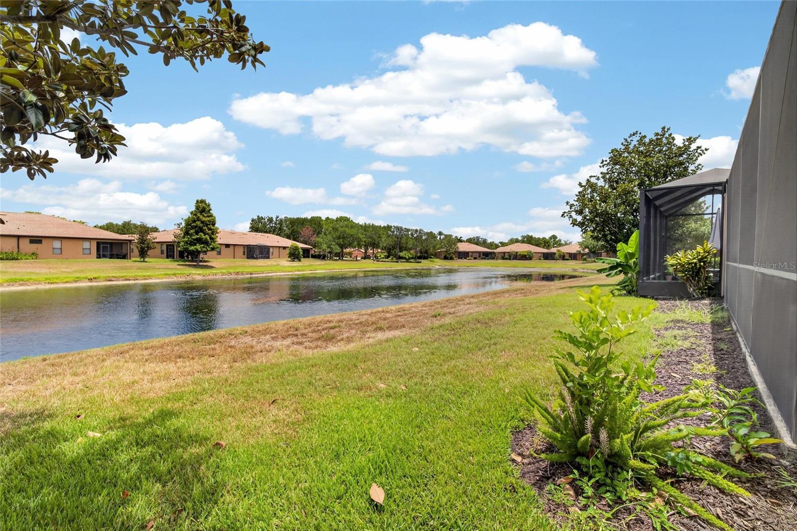 SOUTHSHORE FALLS PH 1 - Residential