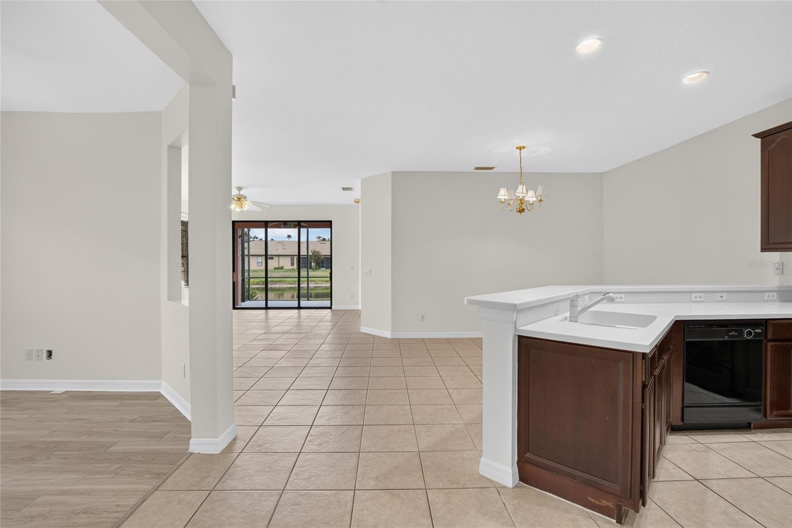 SOUTHSHORE FALLS PH 1 - Residential