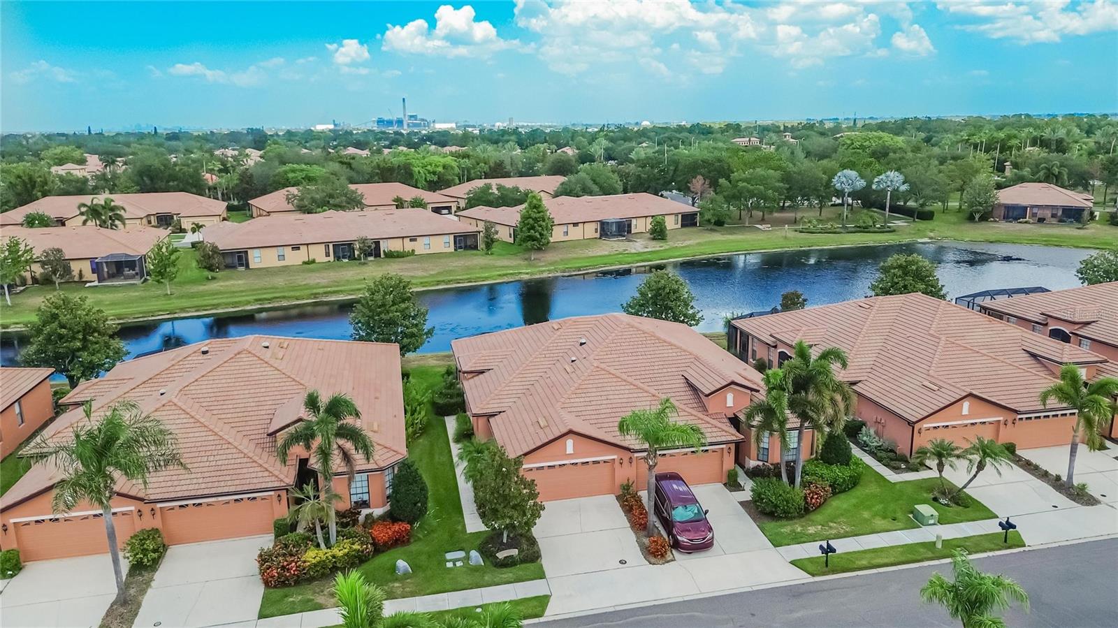 SOUTHSHORE FALLS PH 1 - Residential