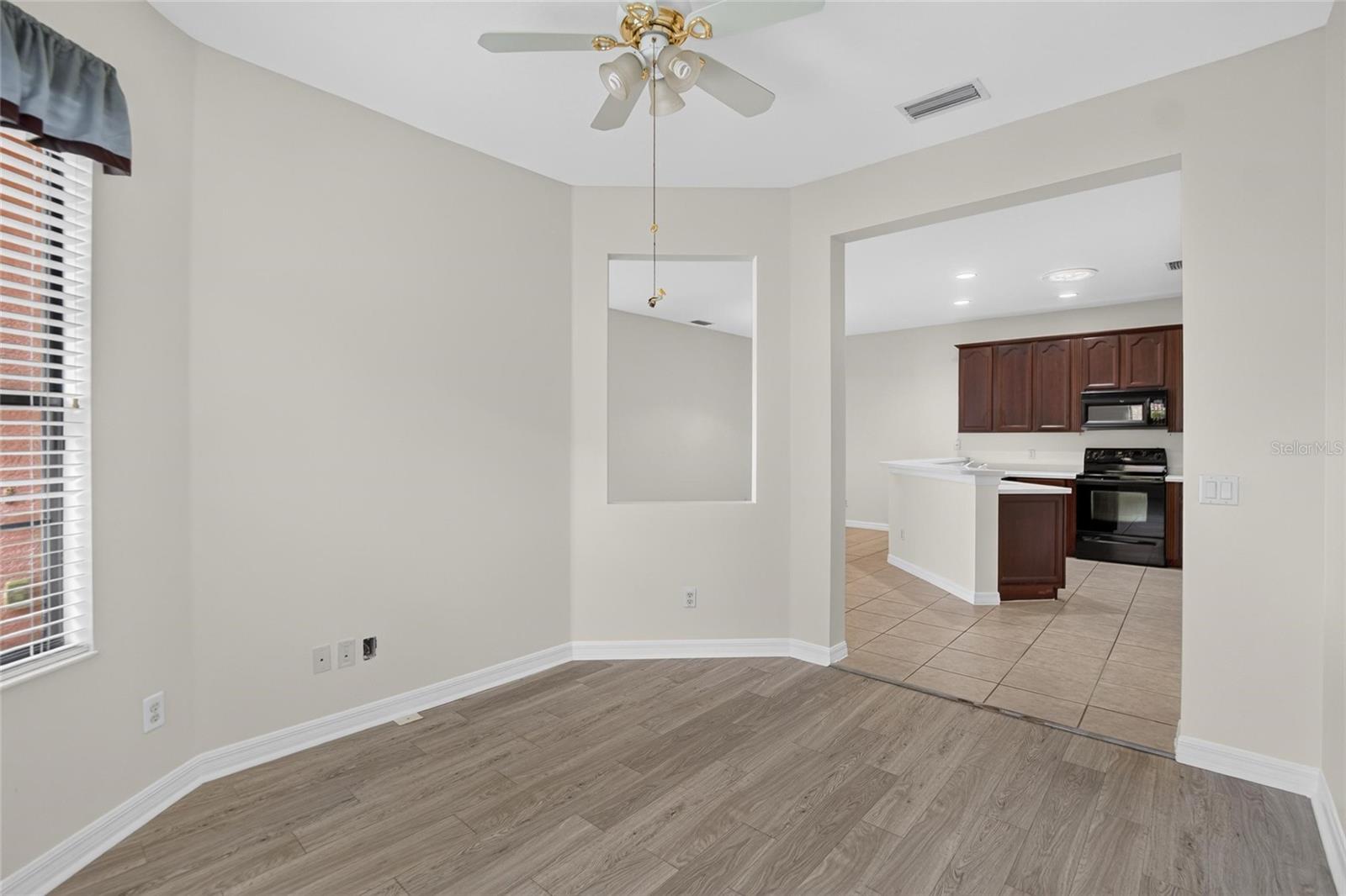 SOUTHSHORE FALLS PH 1 - Residential
