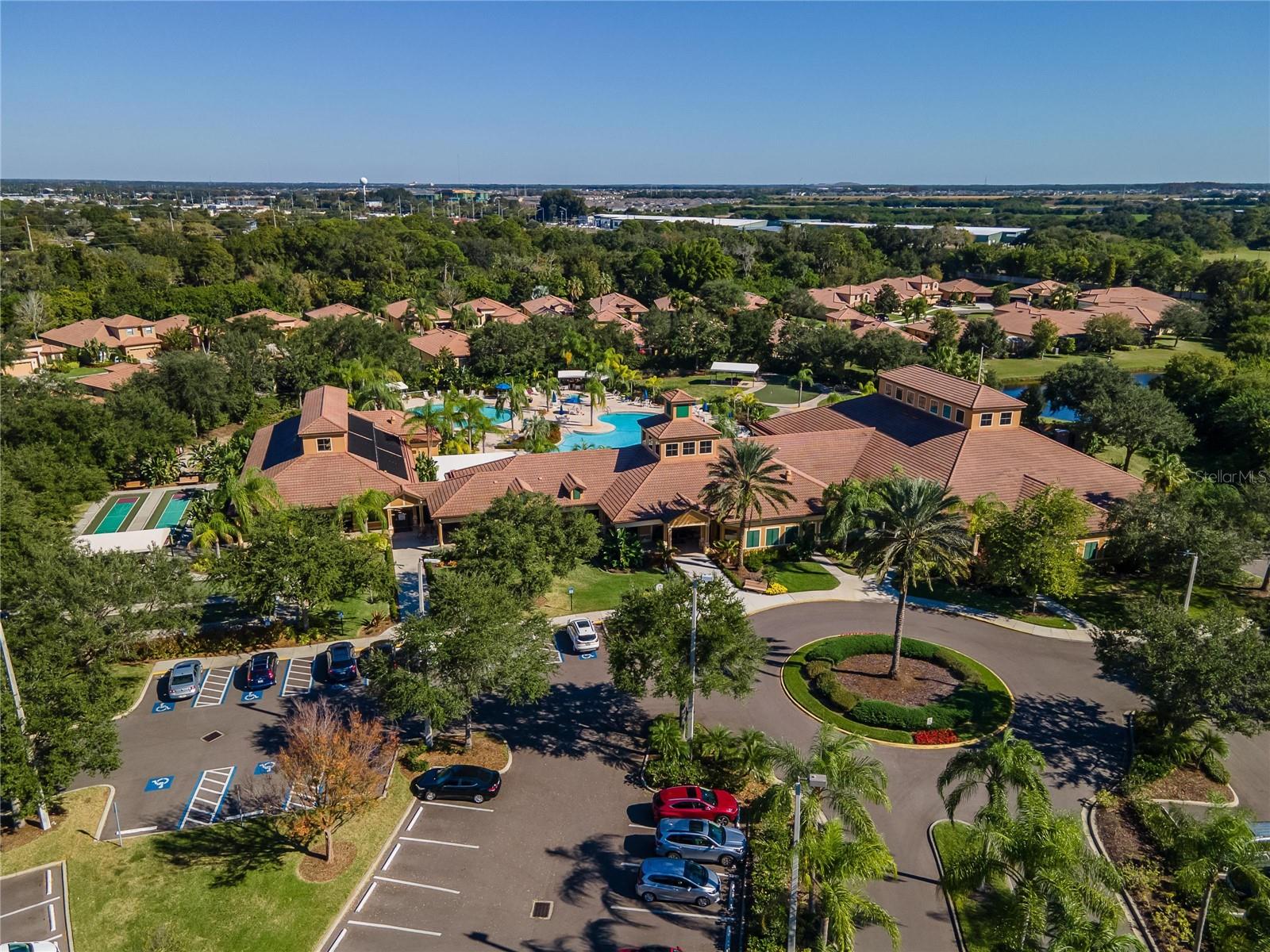 SOUTHSHORE FALLS PH 1 - Residential