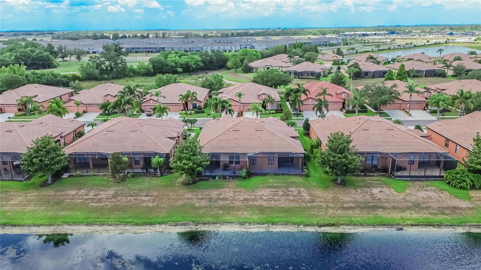 SOUTHSHORE FALLS PH 1 - Residential
