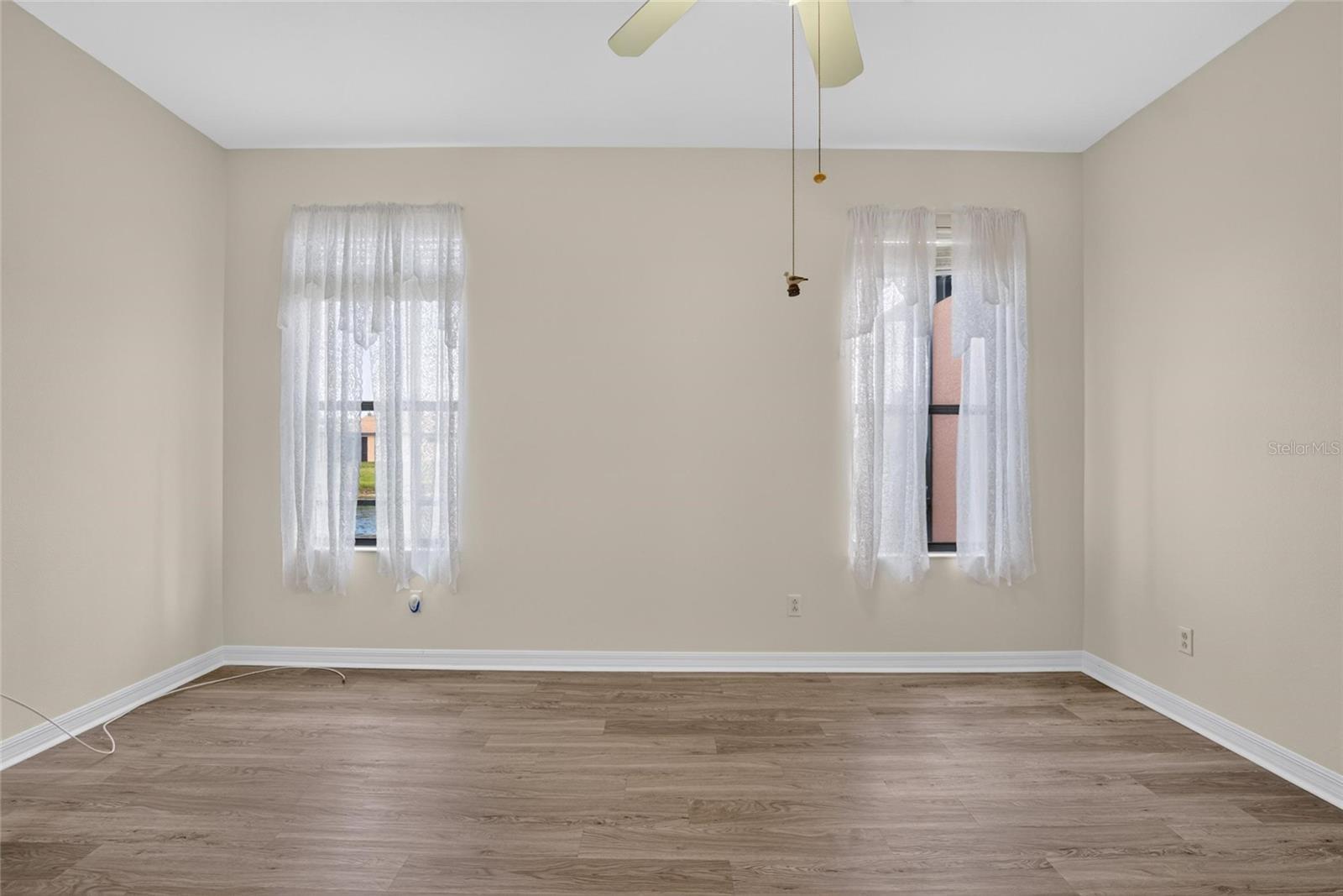 SOUTHSHORE FALLS PH 1 - Residential
