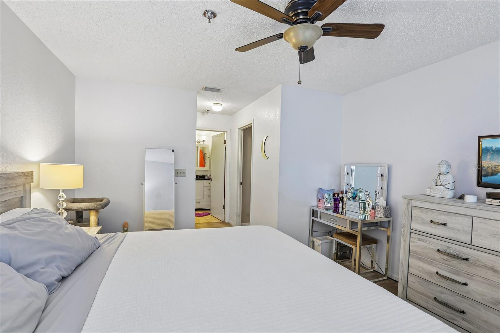 ITOPIA PRIVATE RESIDENCES CONDO - Residential