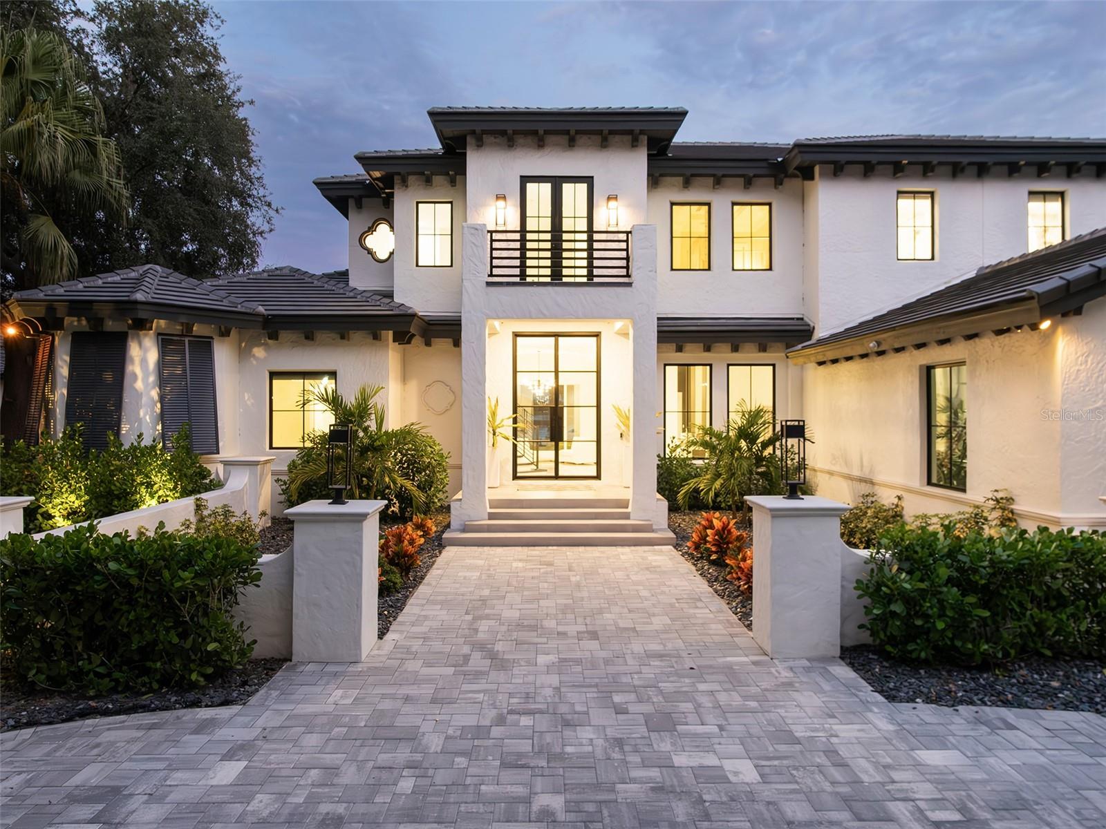 ISLEWORTH WEST - Residential