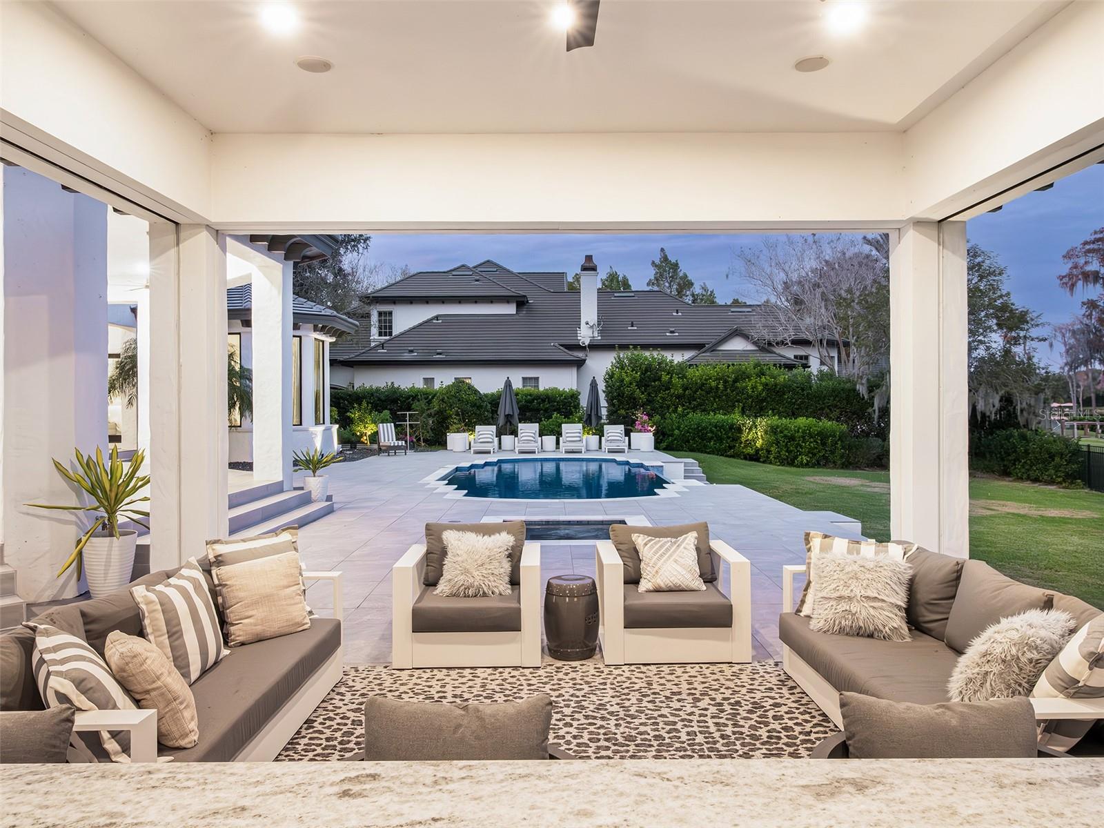 ISLEWORTH WEST - Residential