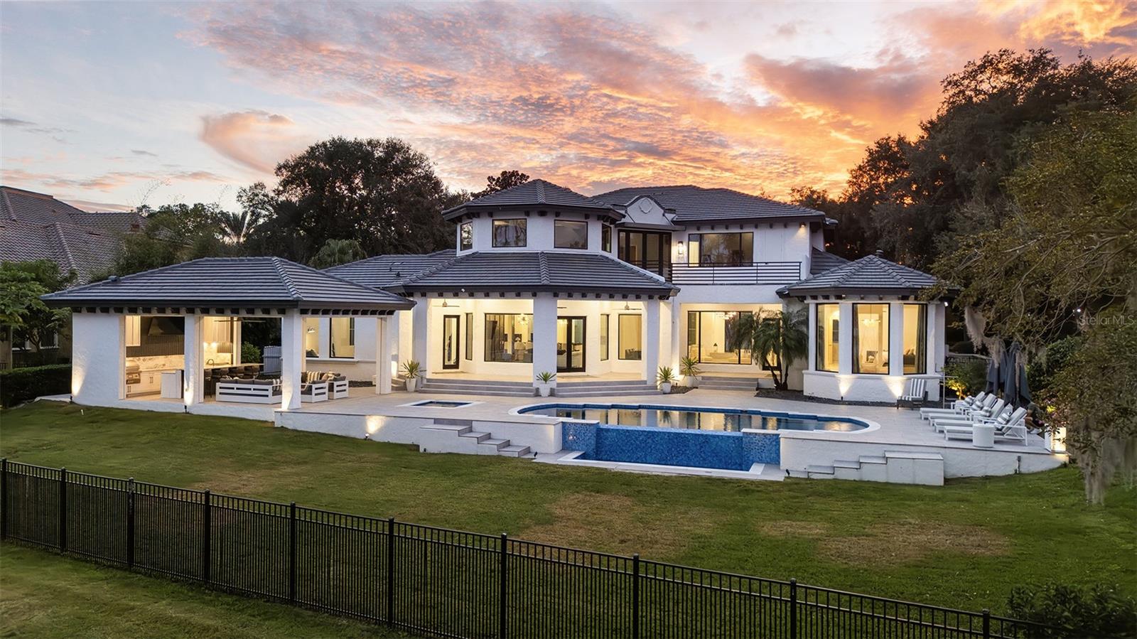ISLEWORTH WEST - Residential