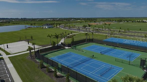 THE TOWNS AT SKYE RANCH - Residential