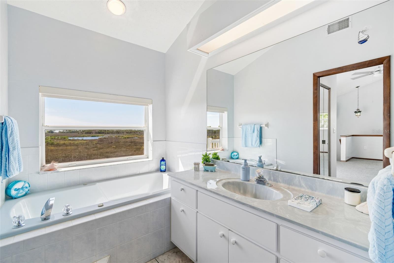 WEEKI WACHEE GARDENS ADD - Residential