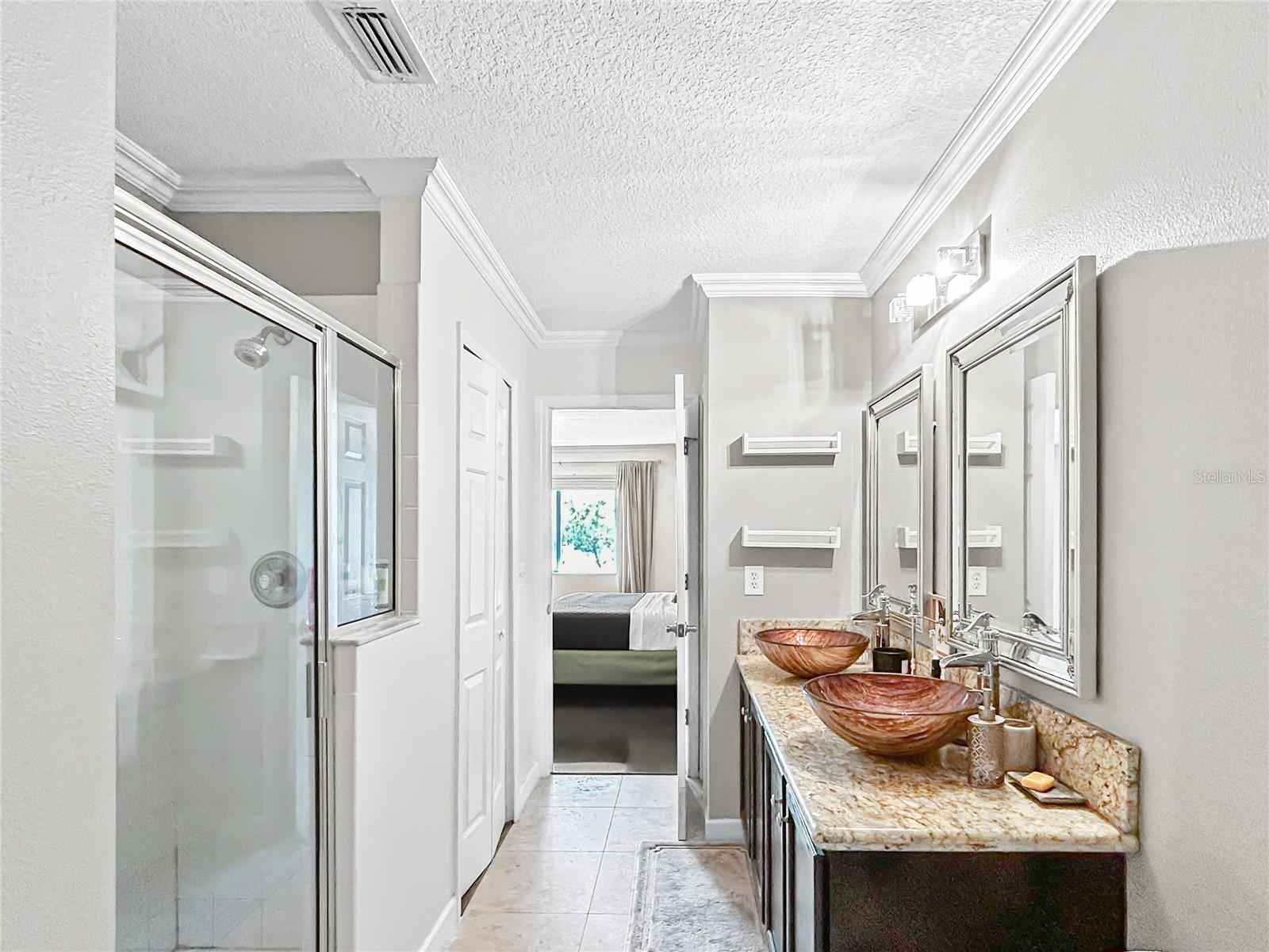 NASSAU POINTE TWNHOMES AT HERI - Residential