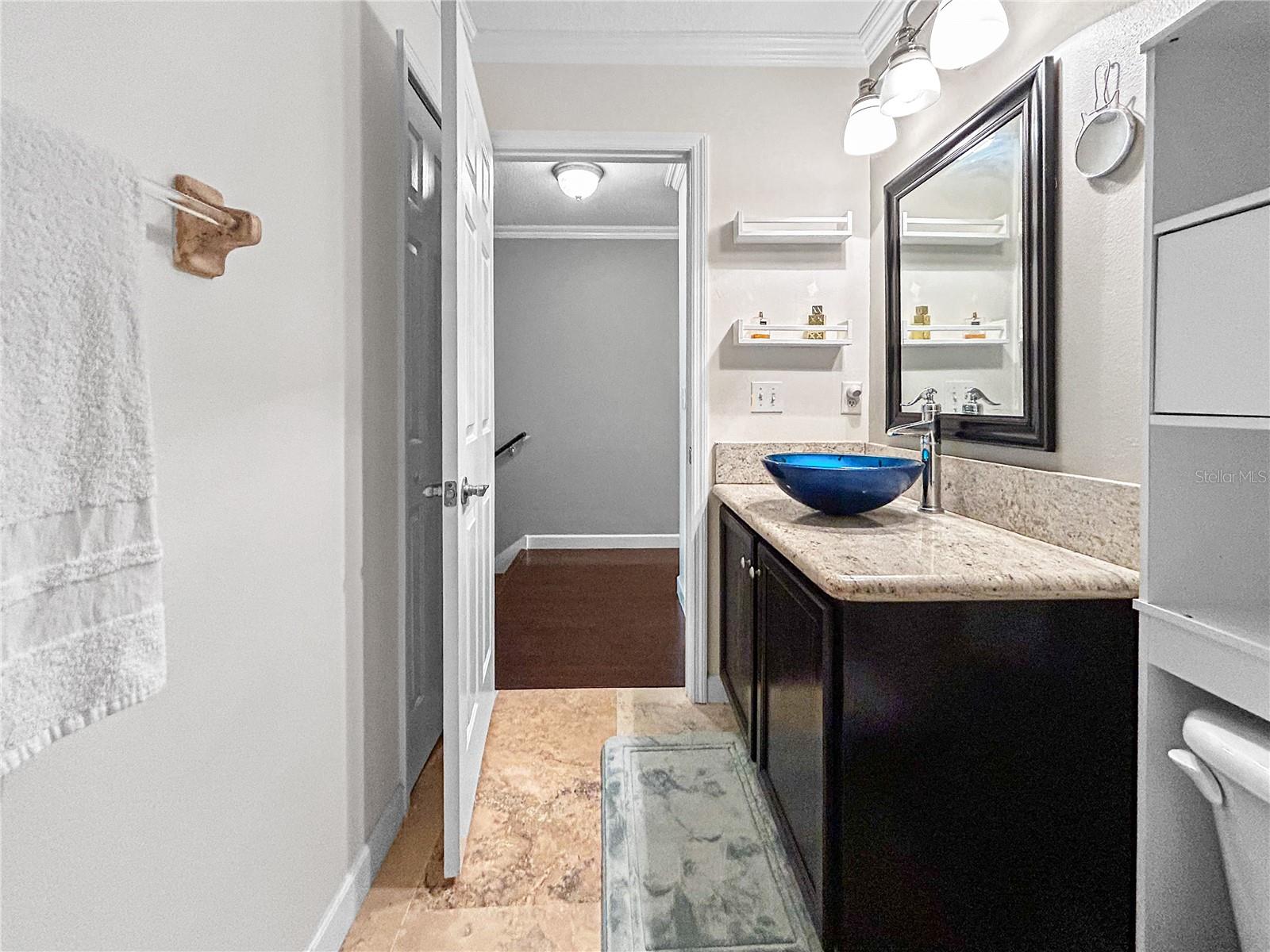 NASSAU POINTE TWNHOMES AT HERI - Residential