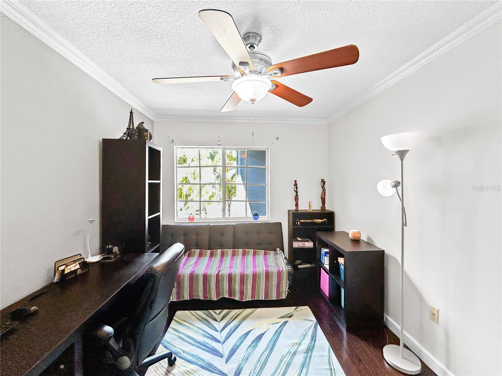 NASSAU POINTE TWNHOMES AT HERI - Residential