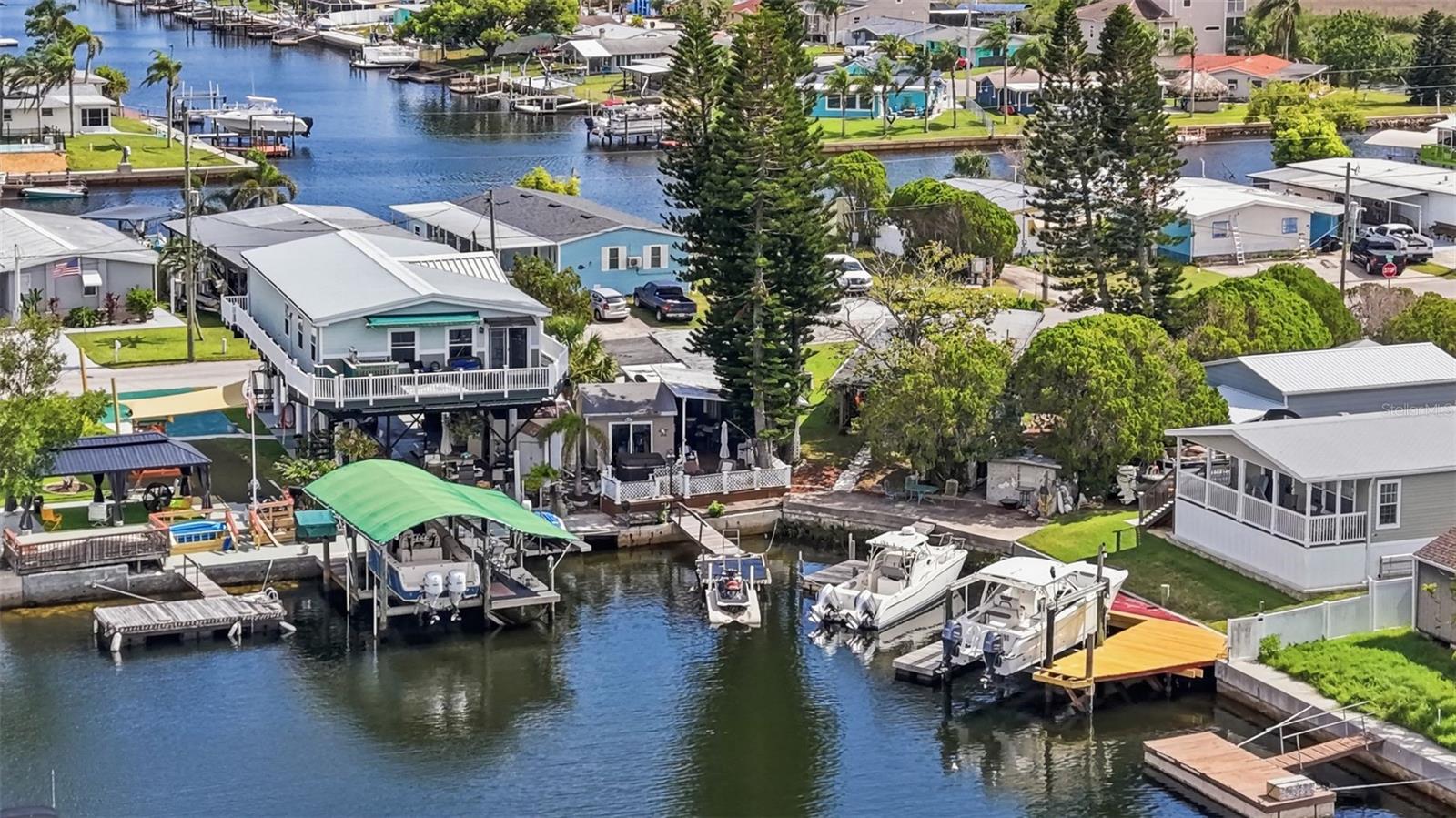 SIGNAL COVE - Residential