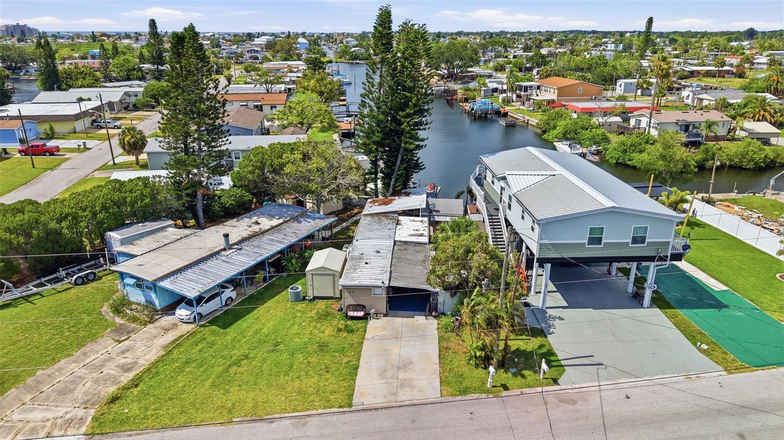 SIGNAL COVE - Residential