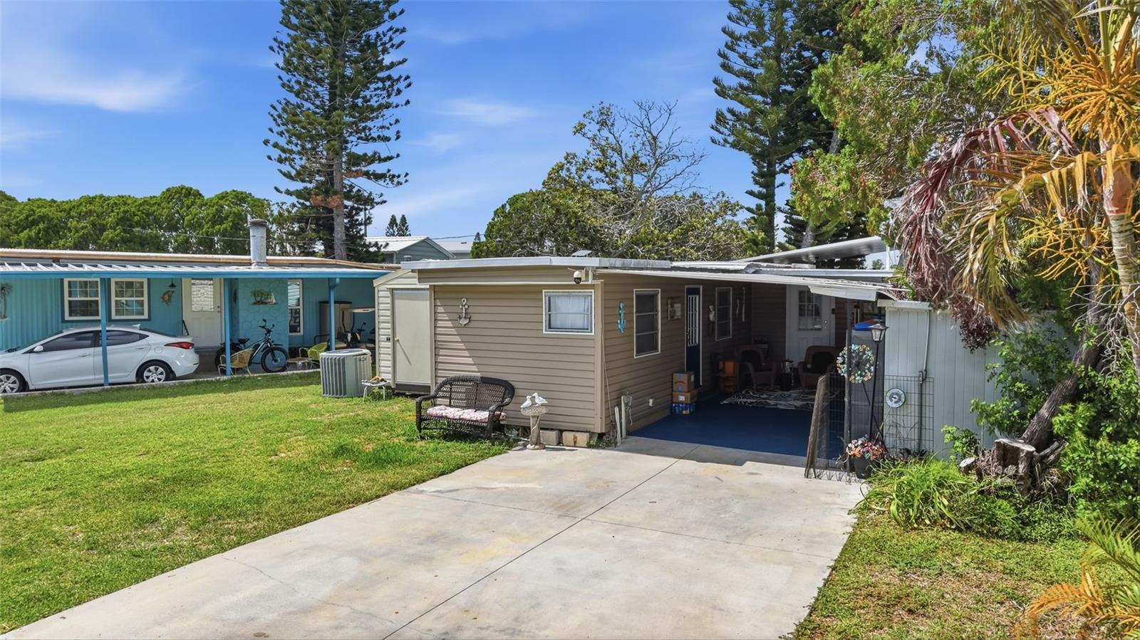 SIGNAL COVE - Residential