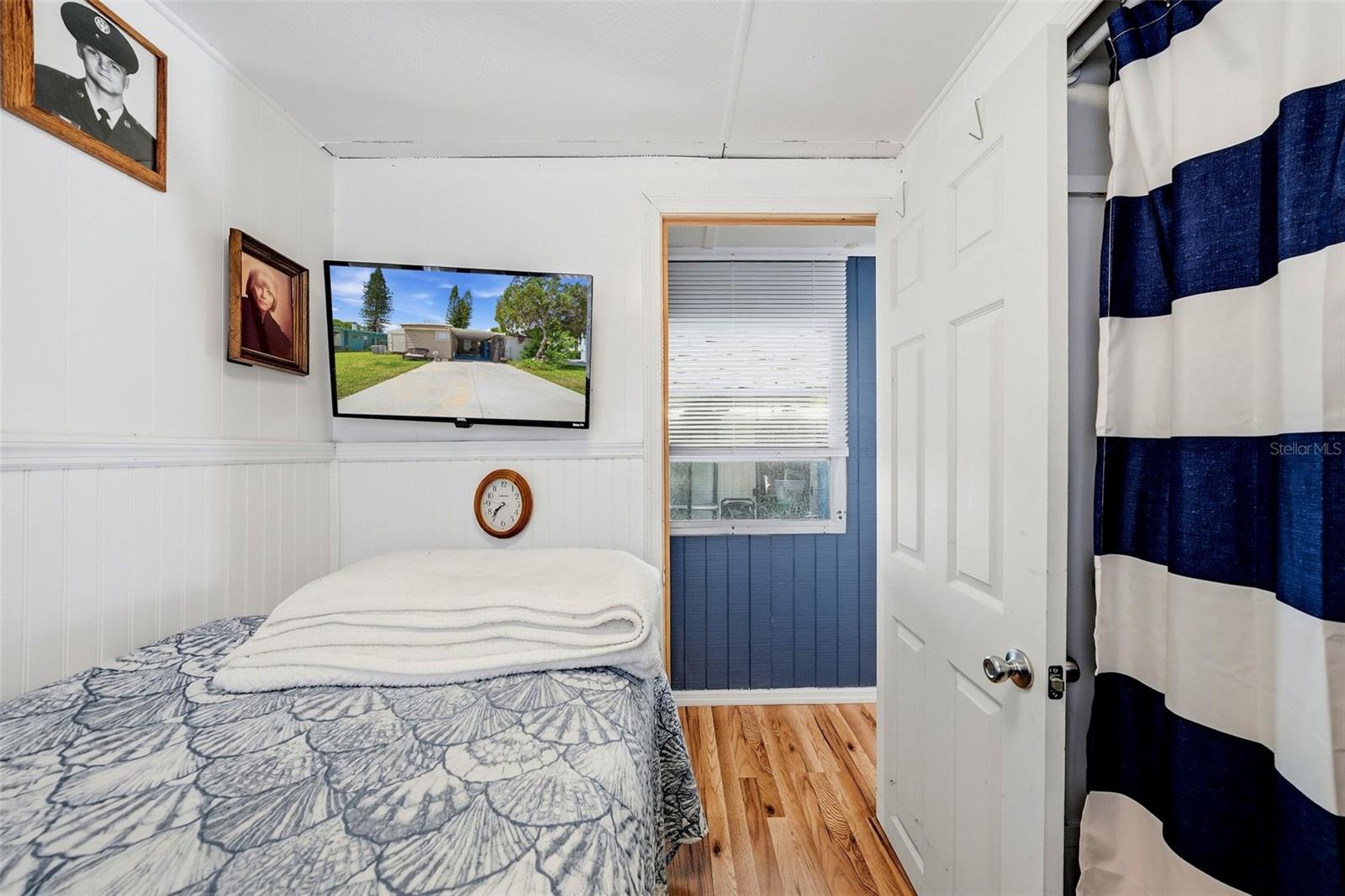 SIGNAL COVE - Residential