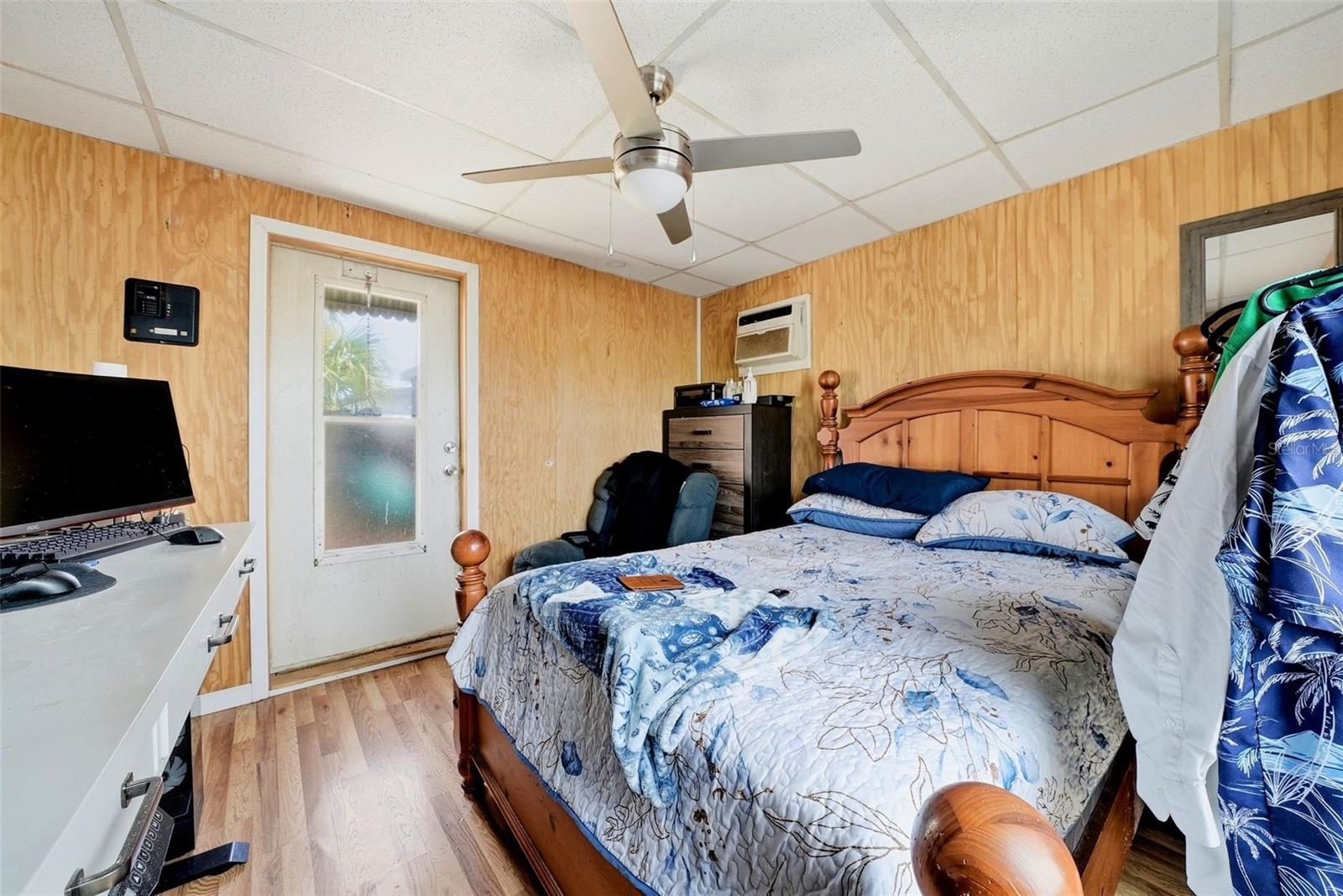 SIGNAL COVE - Residential