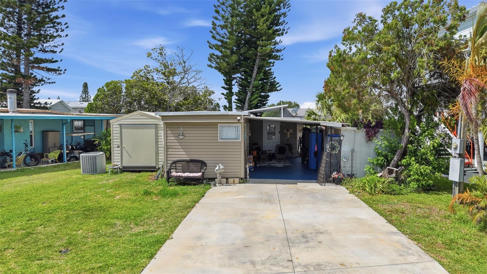 SIGNAL COVE - Residential