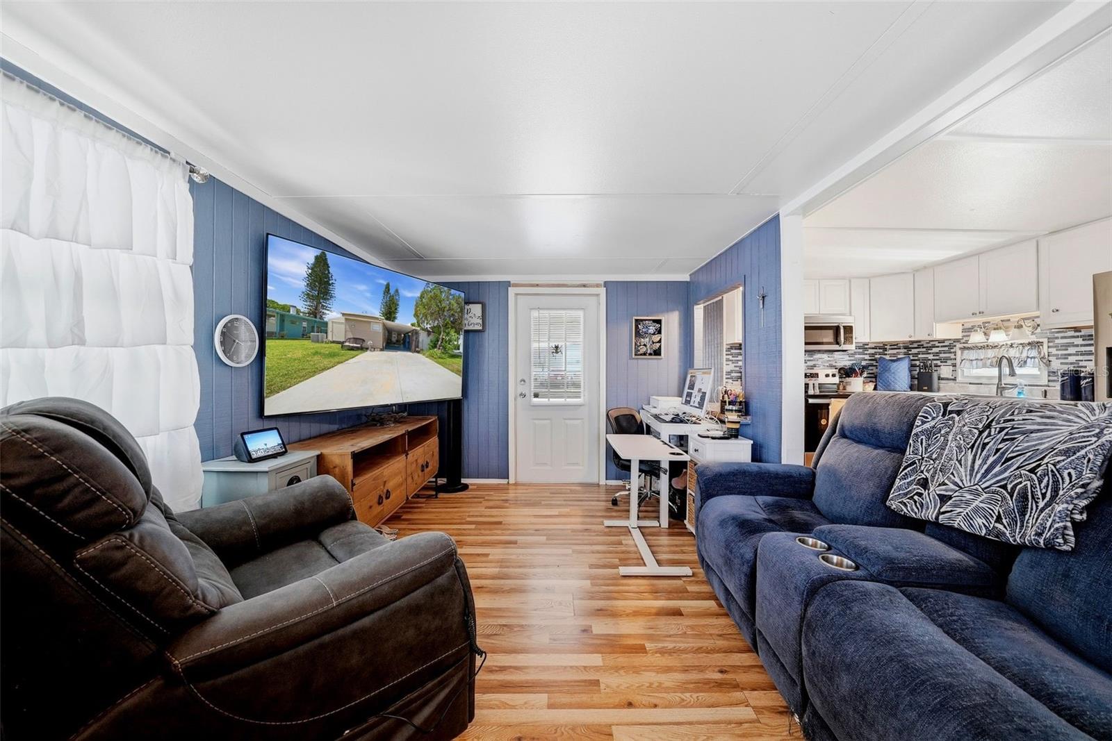 SIGNAL COVE - Residential