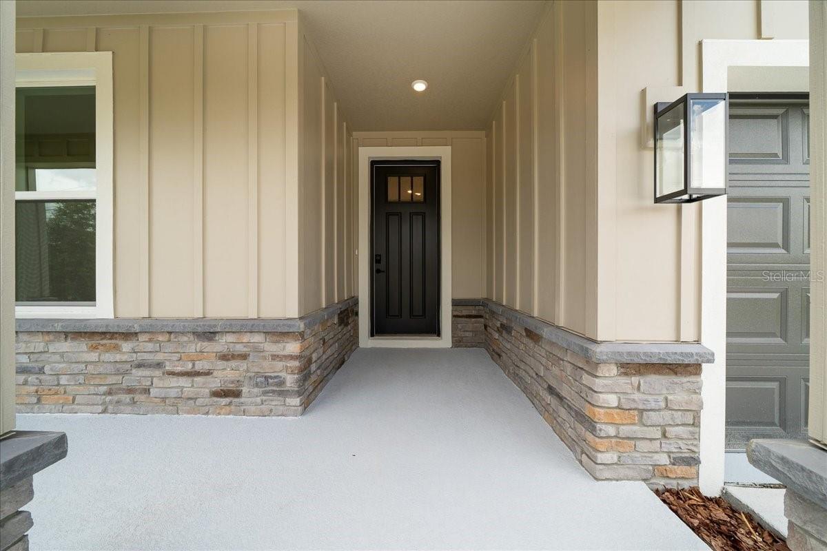 ROYAL HIGHLANDS - Residential