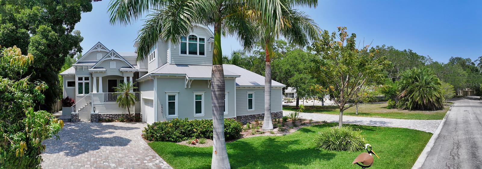 PARADISE SHORES - Residential