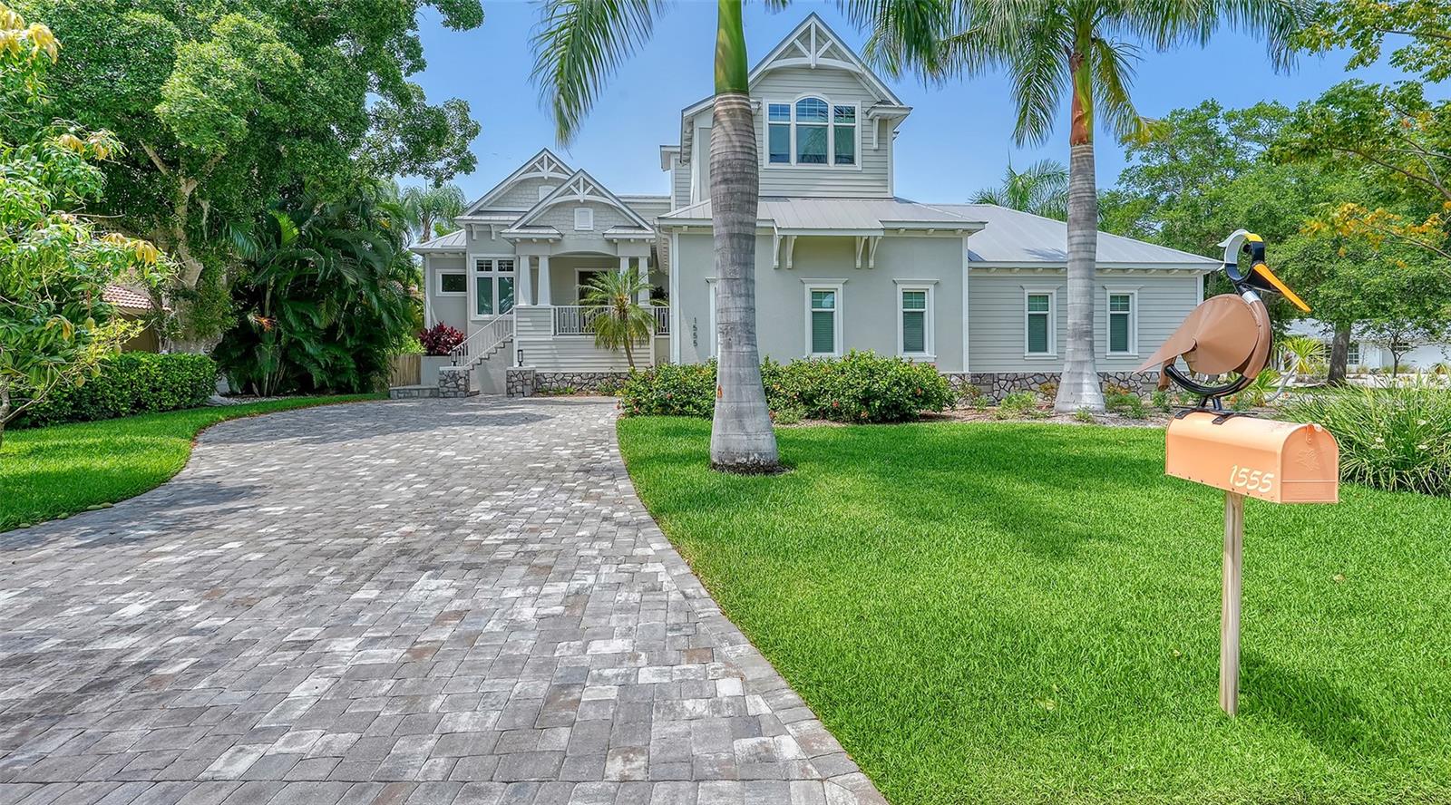 PARADISE SHORES - Residential