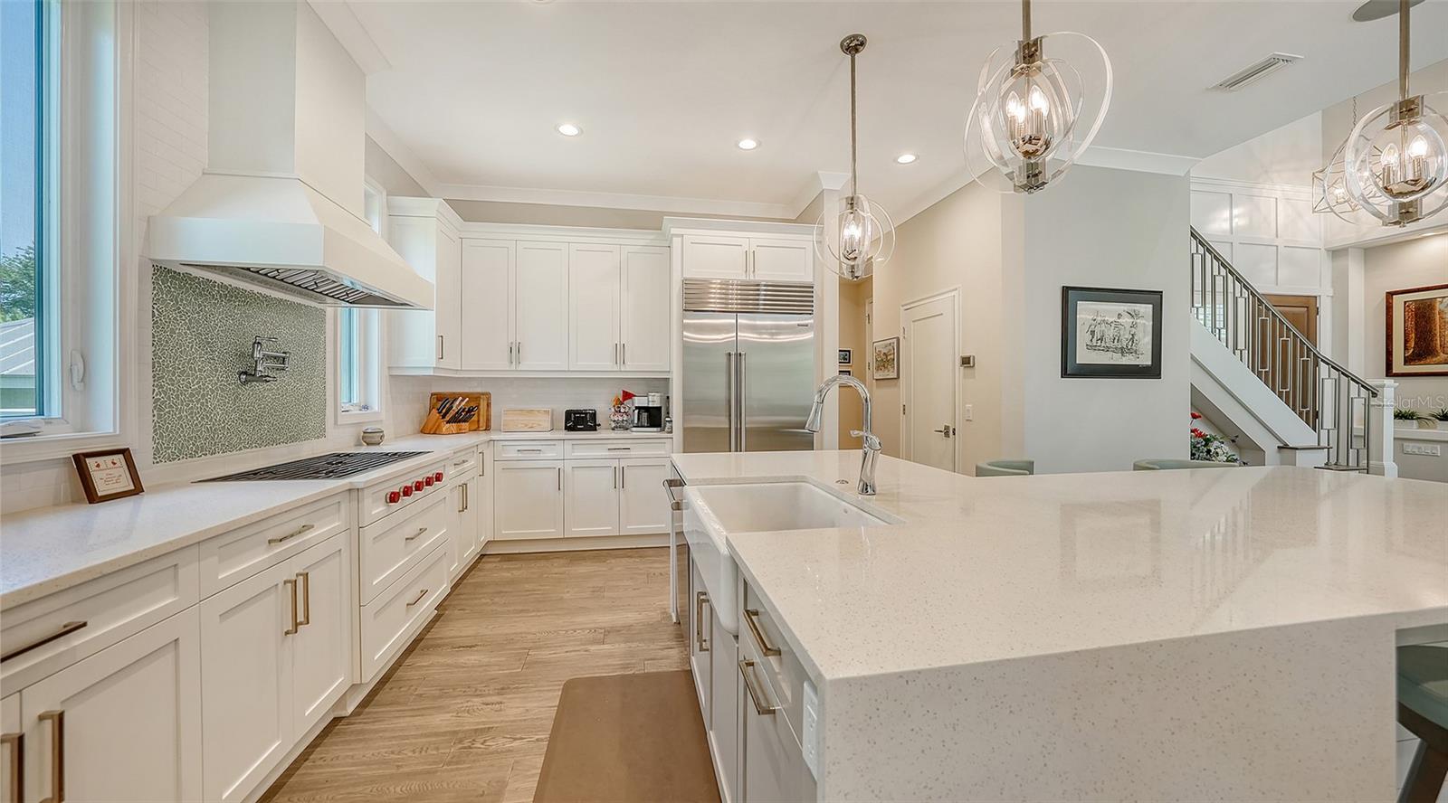 PARADISE SHORES - Residential