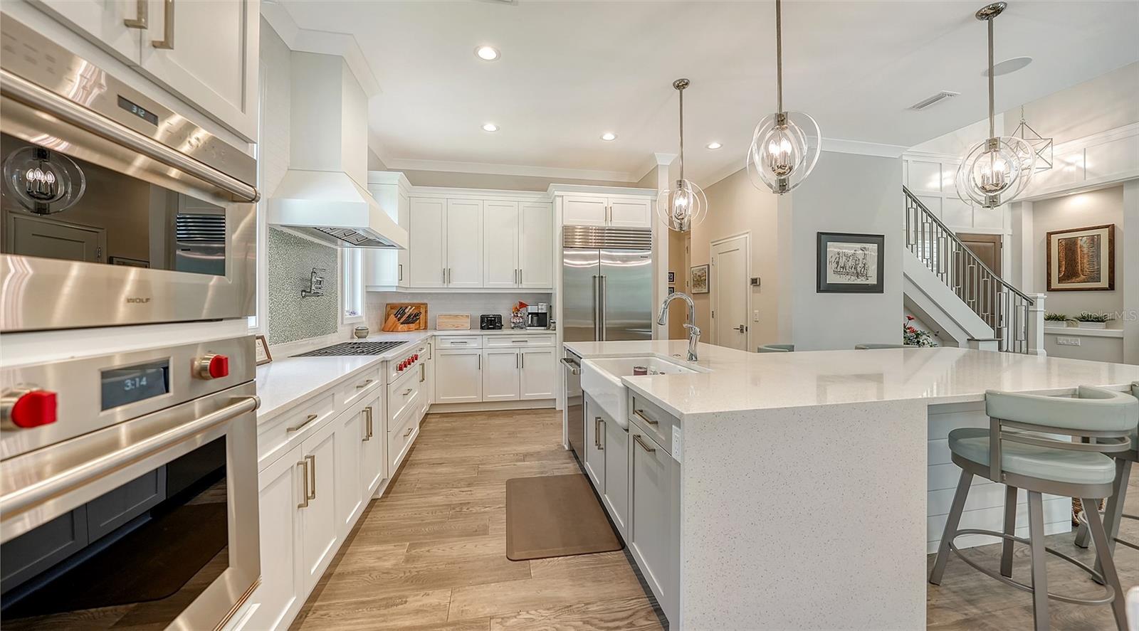 PARADISE SHORES - Residential