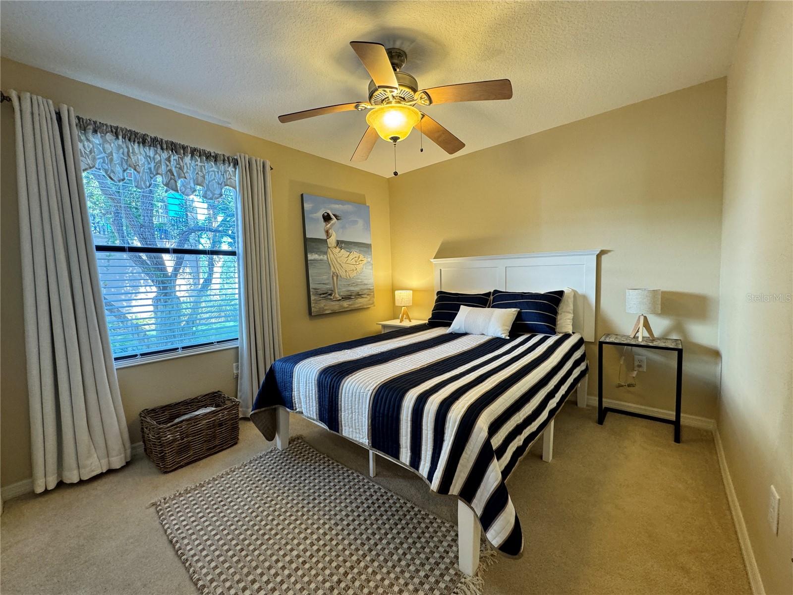 PALMA SOLA TRACE CONDO OR2185/736 - Residential