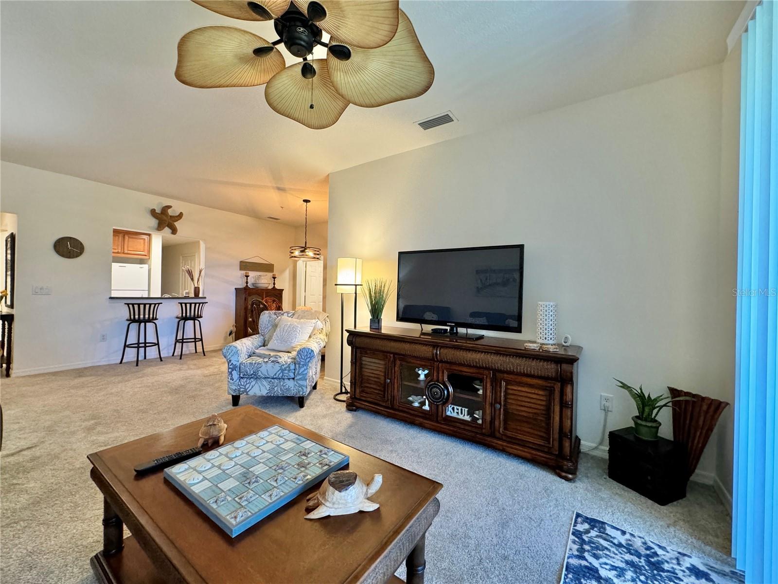 PALMA SOLA TRACE CONDO OR2185/736 - Residential