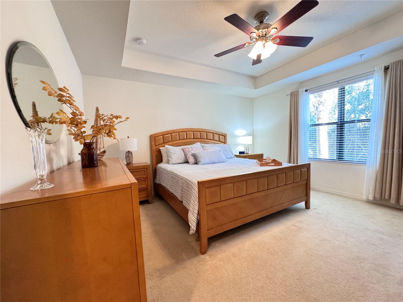 PALMA SOLA TRACE CONDO OR2185/736 - Residential
