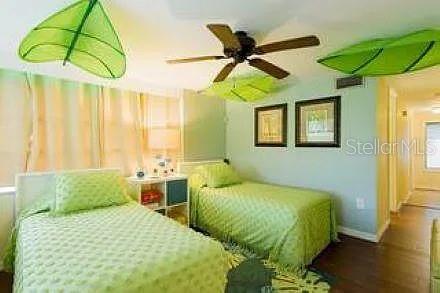 GREEN ACRES - Residential