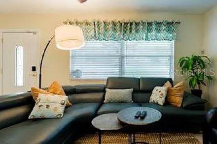 GREEN ACRES - Residential