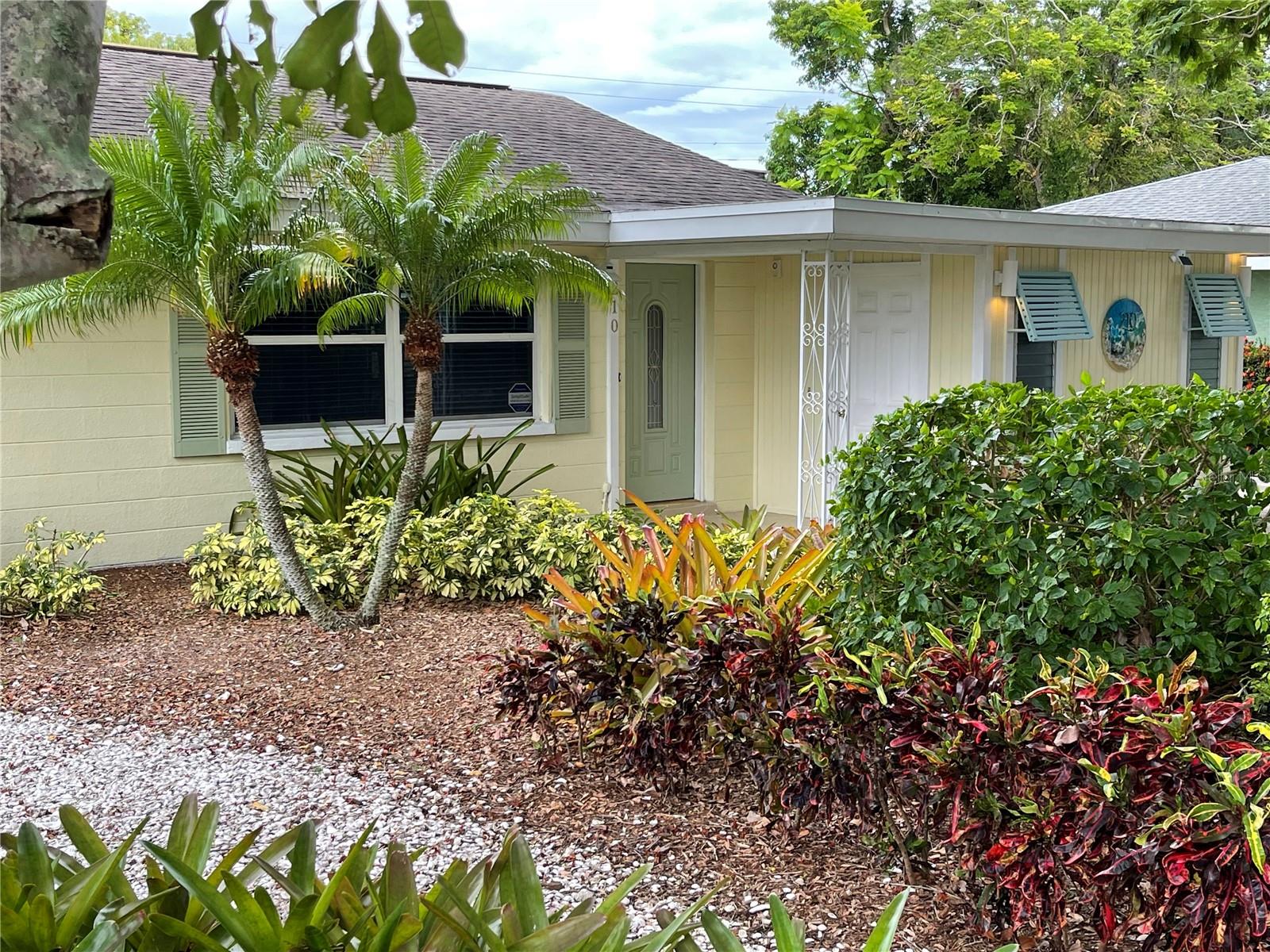 GREEN ACRES - Residential