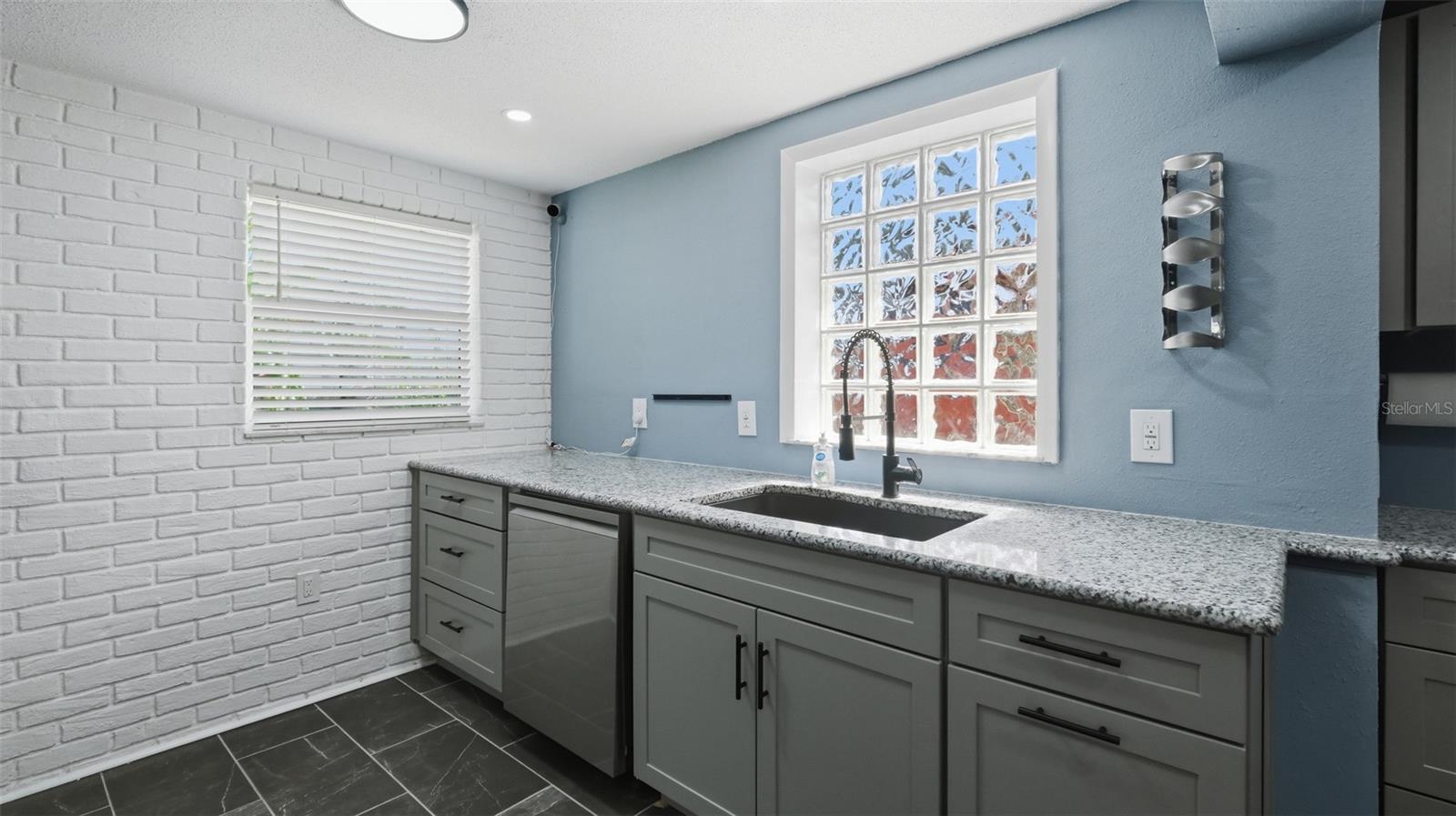 SEA PINES - Residential