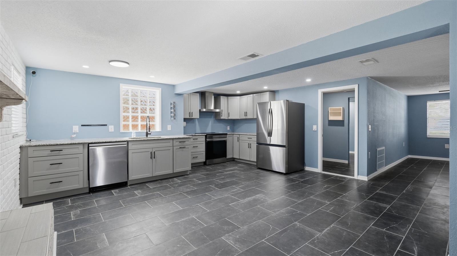 SEA PINES - Residential
