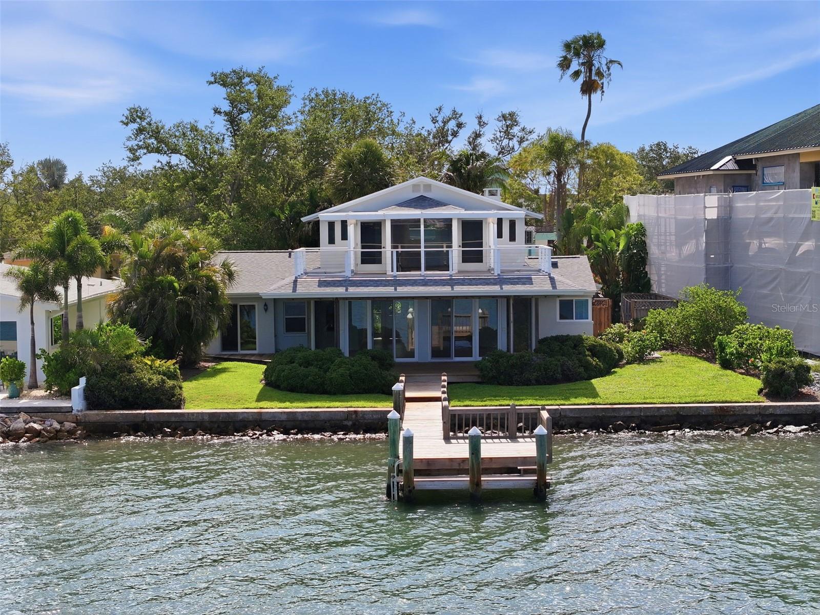 VENETIAN POINT - Residential