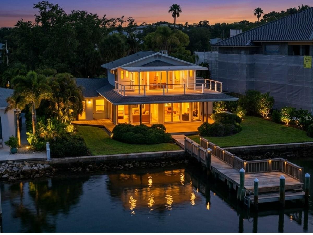 VENETIAN POINT - Residential