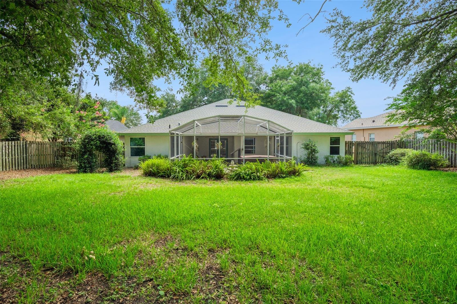 LAKE OLYMPIA CLUB - Residential