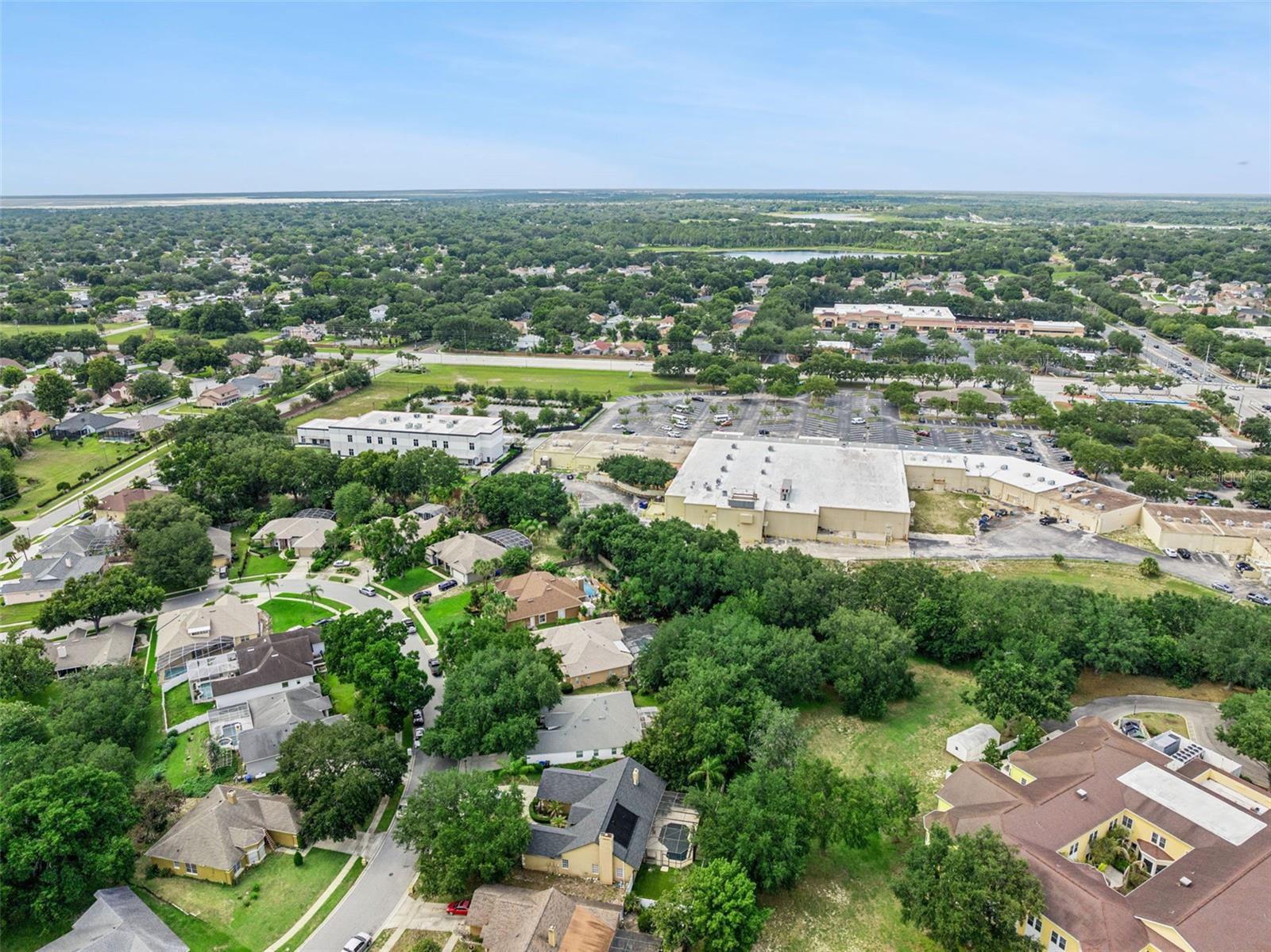 LAKE OLYMPIA CLUB - Residential