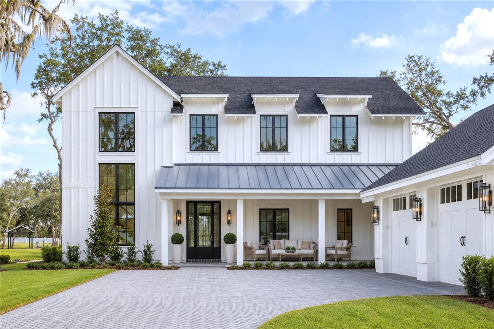 GROVE/OAKLAND - Residential