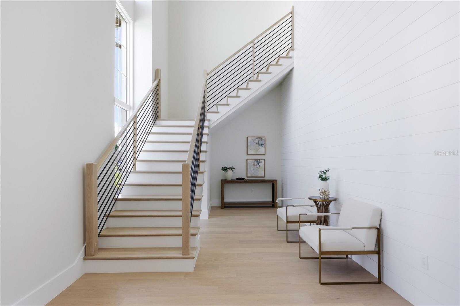 GROVE/OAKLAND - Residential