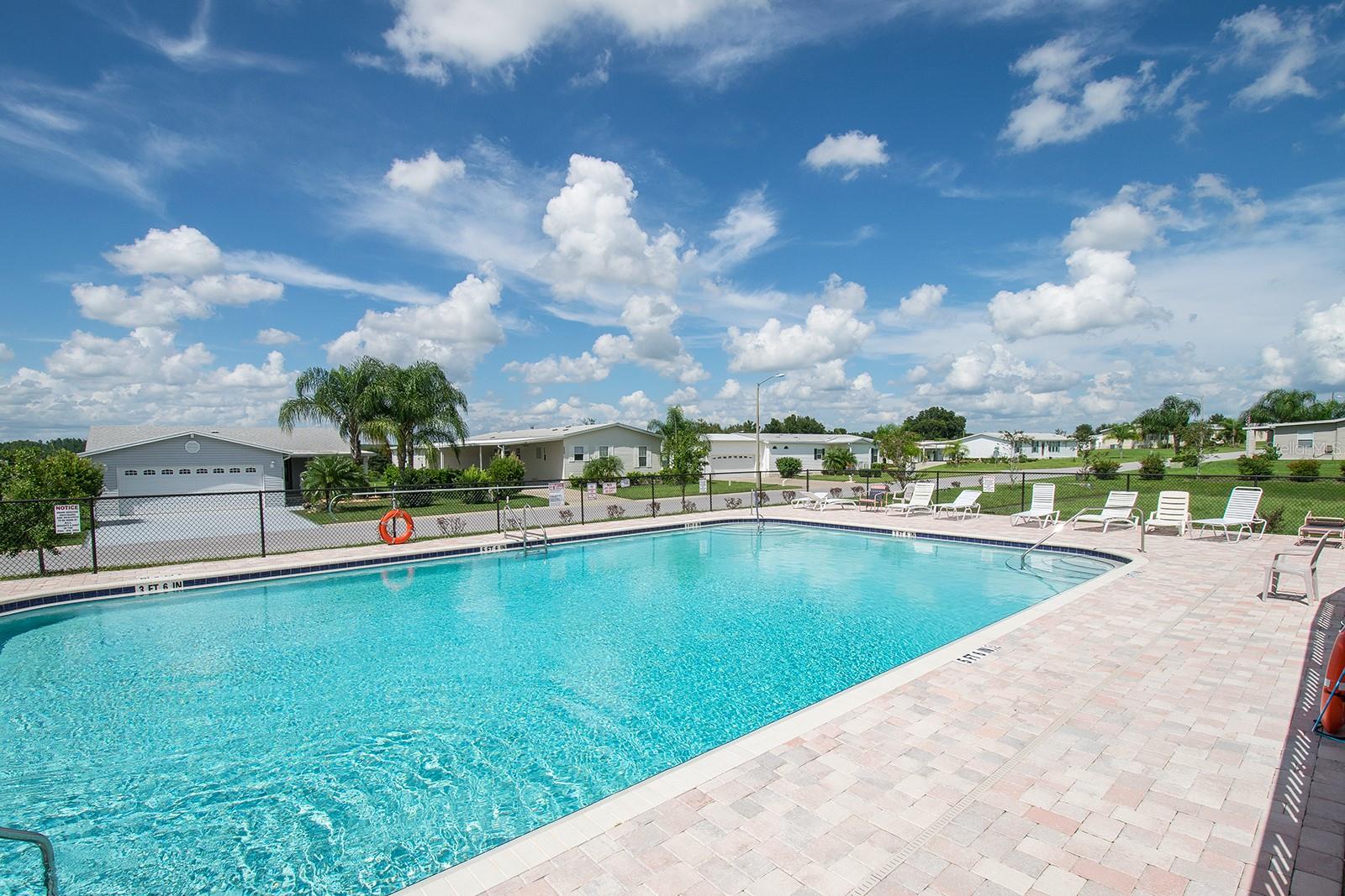 GRAND HORIZONS - Residential