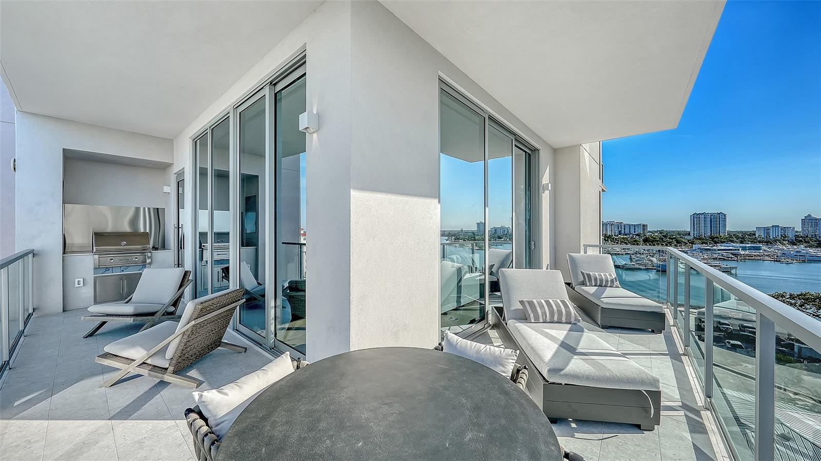 PENINSULA SARASOTA - Residential