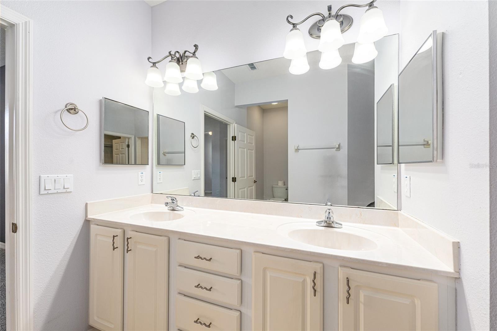 CANDLER HILLS EAST PH 01 UN B - Residential